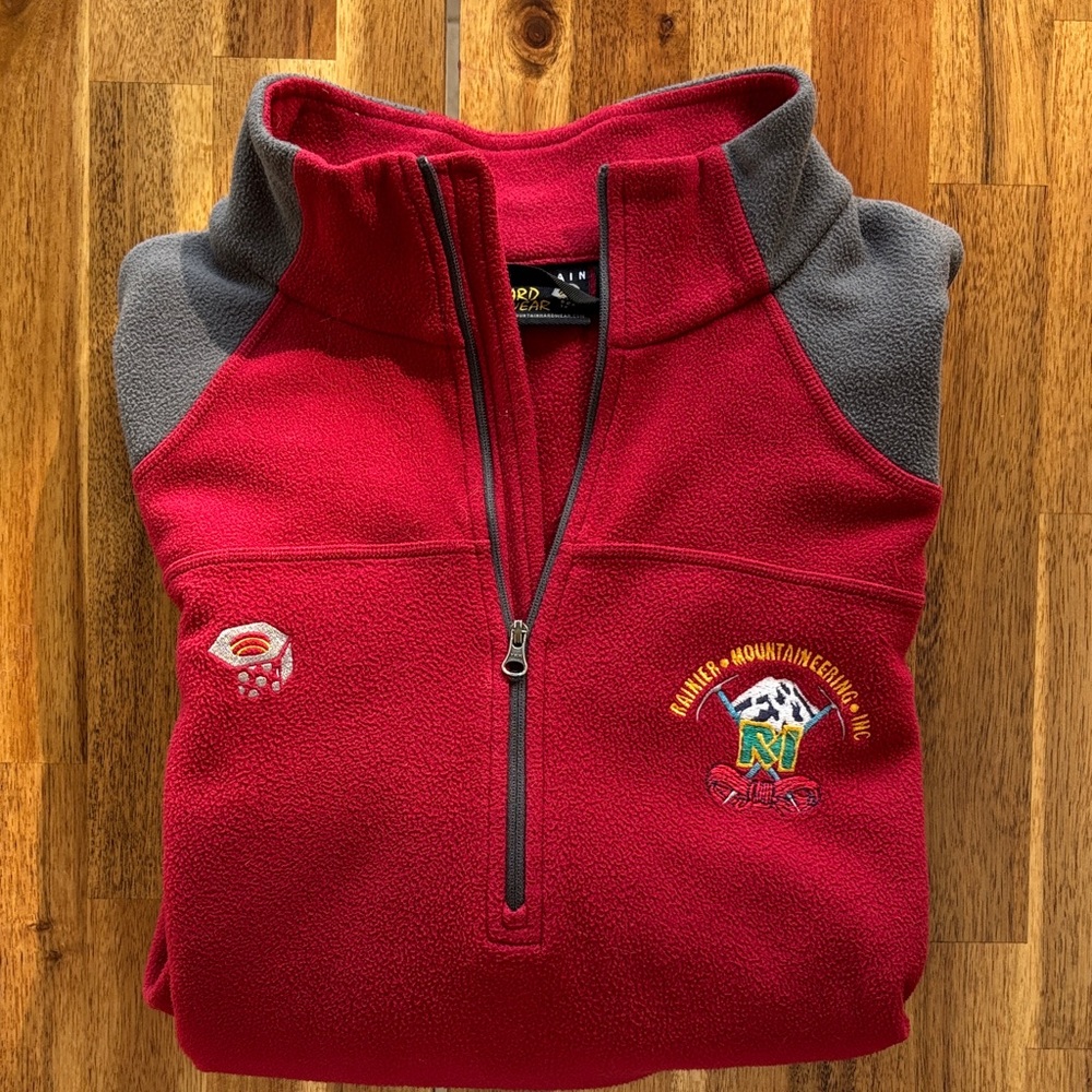 Mountain Hardwear Red and Gray Men's Quarter-Zip Fleece L
